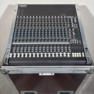 Mackie 1604