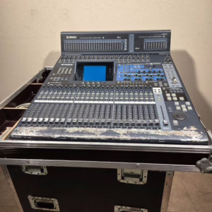 Console son 02r96 Yamaha