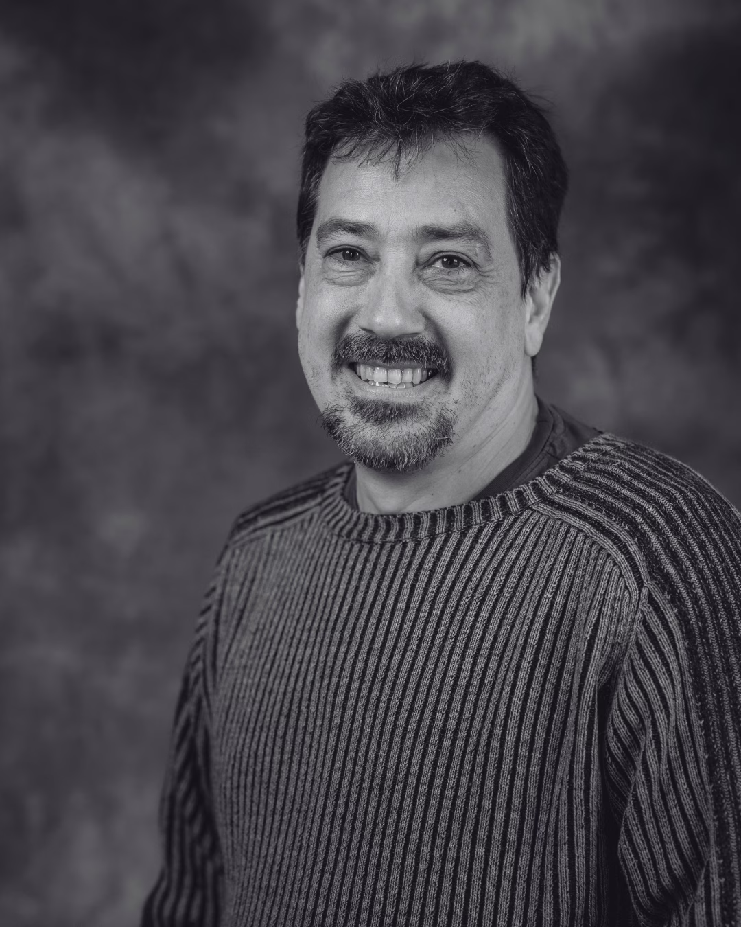 Nicolas, chargé d'affaires