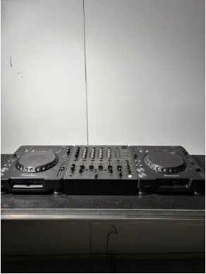 PIONEER - Table de mixage DJM-600 – Image 4
